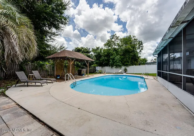 16th image of 6105 Toyota Dr, Jacksonville, FL 32244 | MLS# 2157613