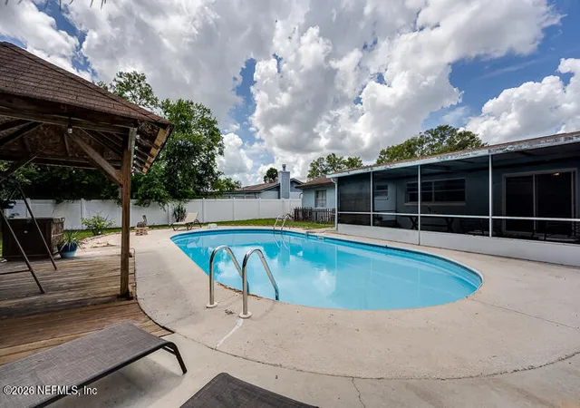2nd image of 6105 Toyota Dr, Jacksonville, FL 32244 | MLS# 2157613