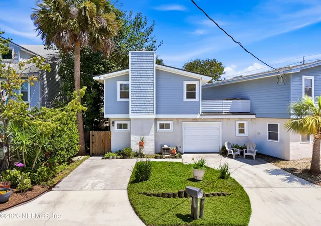 Photo 2 of Townhouse for sale at 109 Pine St, Atlantic Beach, FL 32233 | MLS# 2157061 | Listing updated on 2026-09-27