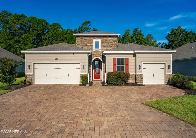 Photo 1 of Single family home for sale at 215 Carina Trl, St. Johns, FL 32259 | MLS# 2157085 | Listing updated on 2026-09-15