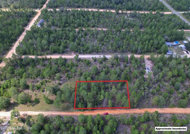 Photo 2 of Land for sale at 0 Pine Pl, Interlachen, FL 32148 | MLS# 2157271 | Listing updated on 2026-09-09