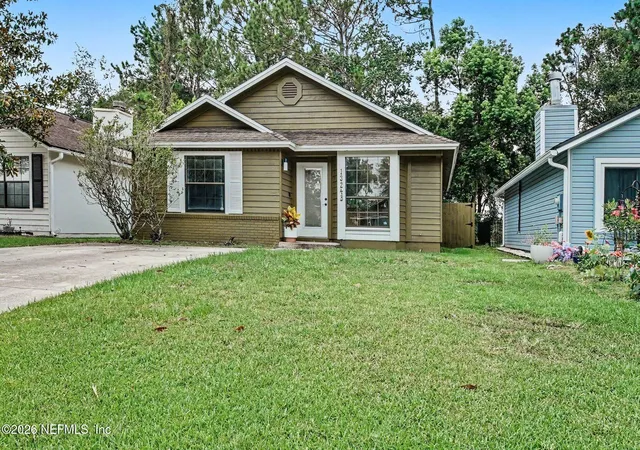 Photo 2 of Single family home for sale at 1324 Independence Dr #B, Orange Park, FL 32065 | MLS# 2157234 | Listing updated on 2026-09-11