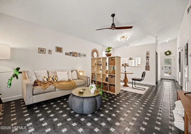 Photo 4 of Single family home for sale at 1324 Independence Dr #B, Orange Park, FL 32065 | MLS# 2157234 | Listing updated on 2026-09-11