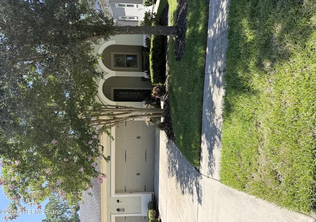 Photo 1 of Single family home for sale at 111 Crestway Ln, Ponte Vedra, FL 32081 | MLS# 2157105 | Listing updated on 2026-08-24