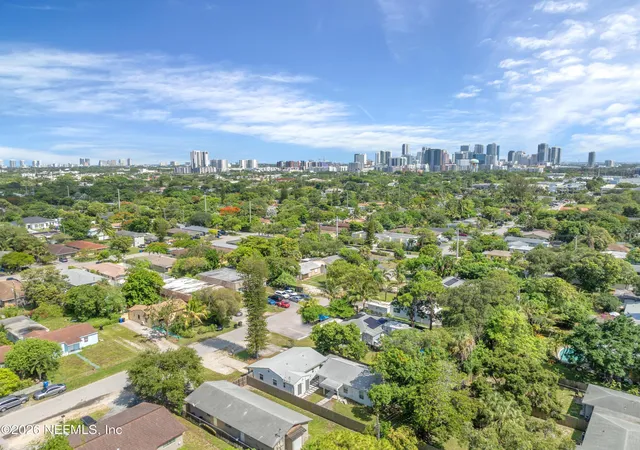 Photo 4 of Sale Pending at 1223-1225 NW 6th Avenue, Fort Lauderdale, FL 33311 | MLS# 2159421 | Listing updated on 2026-08-10