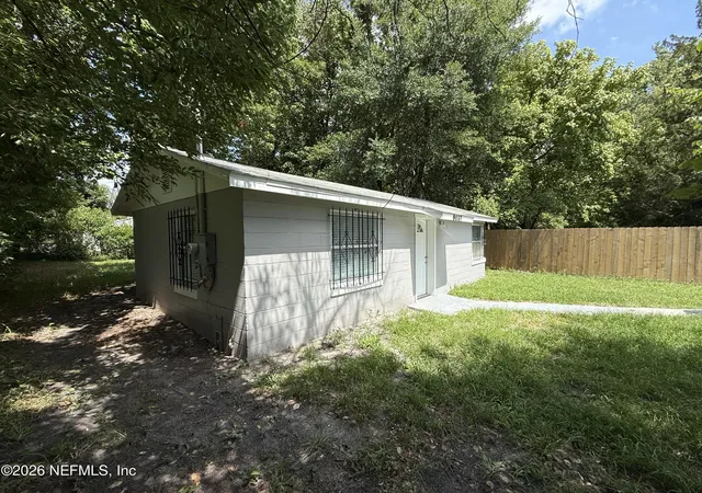 Photo 3 of Single family home for sale at 9037 Washington Ave, Jacksonville, FL 32208 | MLS# 2157130 | Listing updated on 2026-09-09