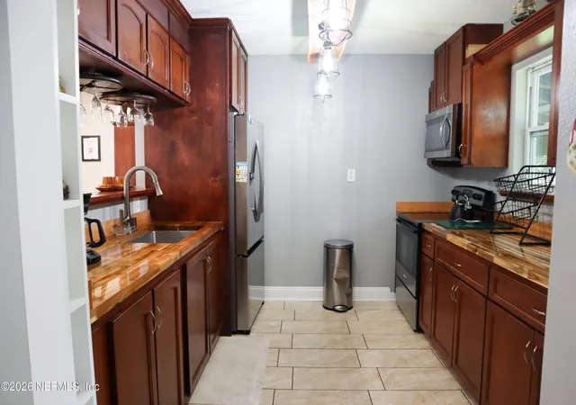 3rd image of 9136 Rota Ave, Jacksonville, FL 32218 | MLS# 2158095