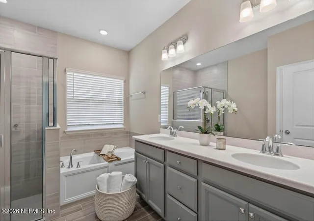 Photo 3 of Single family home for sale at 1713 Amberly Dr, Middleburg, FL 32068 | MLS# 2157336 | Listing updated on 2026-09-11