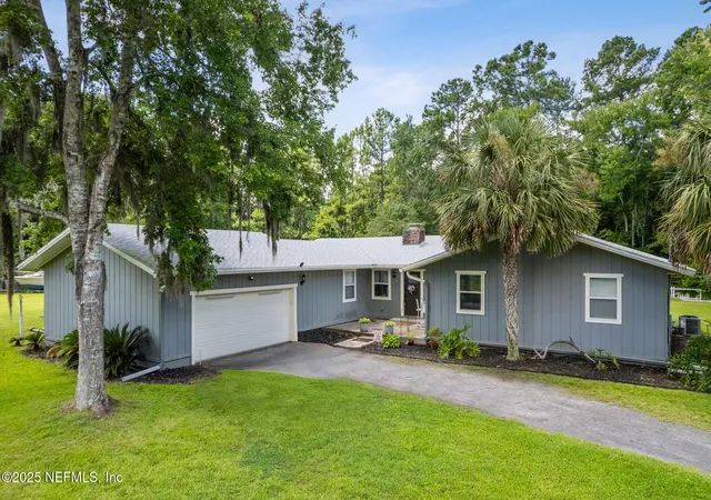 Photo 1 of Single family home for sale at 86385 Peeples Rd, Yulee, FL 32097 | MLS# 2157190 | Listing updated on 2026-09-03