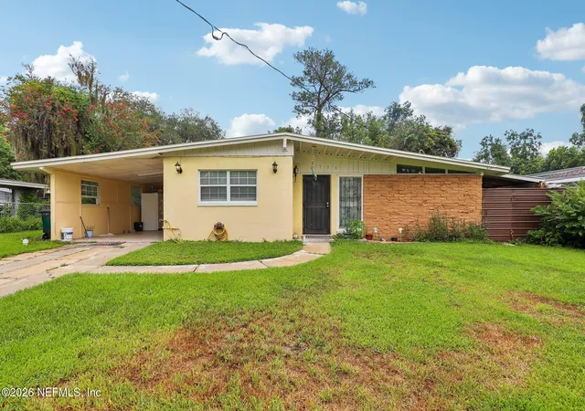 Photo 1 of Sale Pending at 6733 Cherbourg Ave S, Jacksonville, FL 32205 | MLS# 2158122 | Listing updated on 2026-08-05