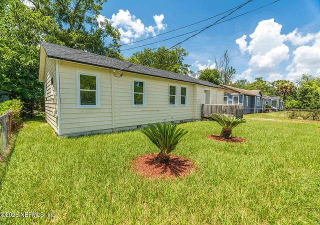 Photo 2 of Sale Pending at 7060 Marvin Ave, Jacksonville, FL 32208 | MLS# 2157212 | Listing updated on 2026-08-03