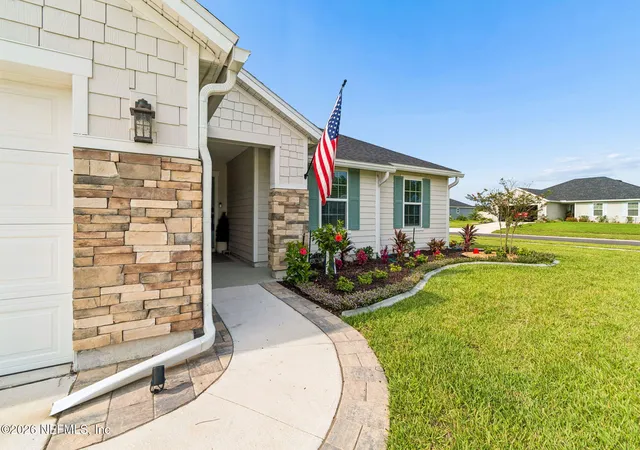 Photo 3 of Single family home for sale at 856 San Antonio Dr, Saint Augustine, FL 32086 | MLS# 2157746 | Listing updated on 2026-09-10