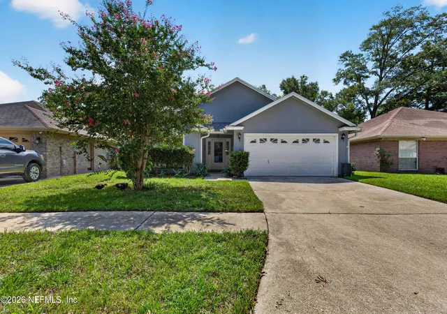 Photo 3 of Single family home for sale at 1641 Spring Oaks Ln, Jacksonville, FL 32221 | MLS# 2157311 | Listing updated on 2026-07-31