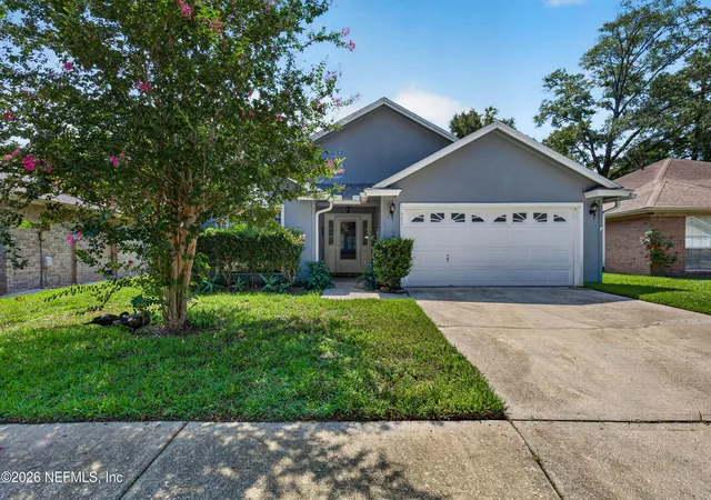 Photo 3 of Single family home for sale at 1641 Spring Oaks Ln, Jacksonville, FL 32221 | MLS# 2157311 | Listing updated on 2026-07-31