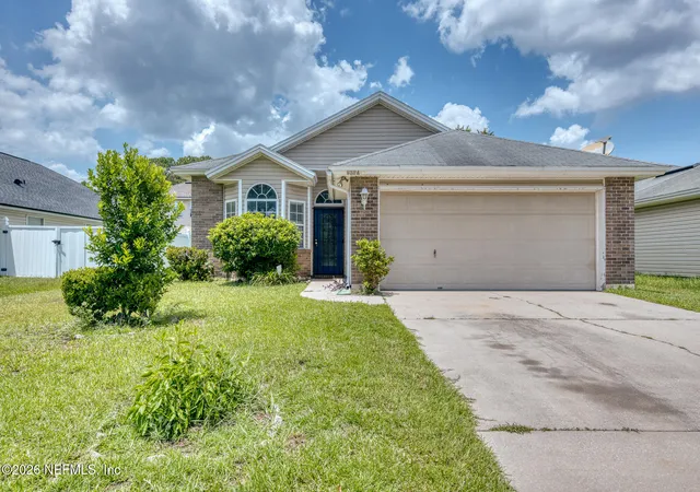 Photo 1 of Single family home for sale at 6304 Morse Oaks Cir, Jacksonville, FL 32244 | MLS# 2157329 | Listing updated on 2026-08-24
