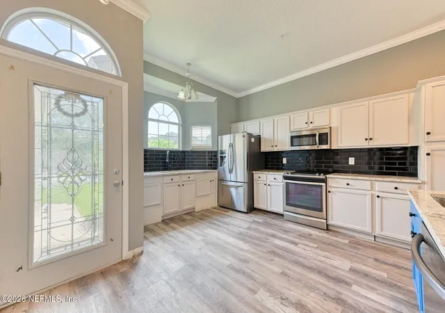 Photo 3 of Single family home for sale at 6304 Morse Oaks Cir, Jacksonville, FL 32244 | MLS# 2157329 | Listing updated on 2026-08-24
