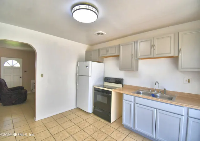 Photo 3 of Single family home for sale at 1306 Bryn Mawr Ave, Lake Wales, FL 33898 | MLS# 2157355 | Listing updated on 2026-09-04