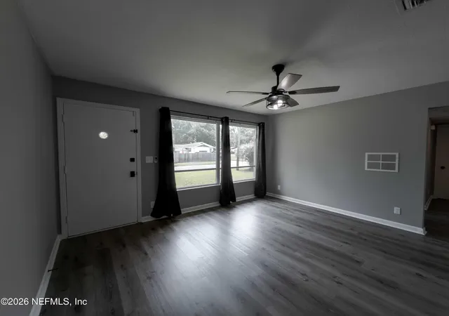 4th image of 5020 Garette Dr E, Jacksonville, FL 32210 | MLS# 2157597