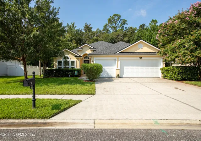 Photo 1 of Single family home for sale at 733 W Kings College Dr, Saint Johns, FL 32259 | MLS# 2157541 | Listing updated on 2026-09-14