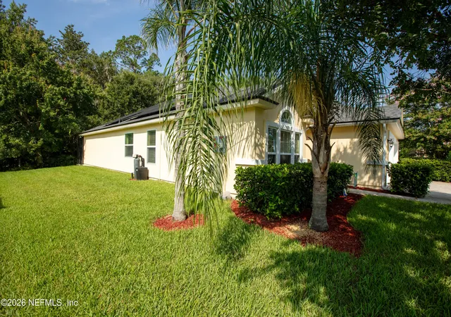 Photo 3 of Single family home for sale at 733 W Kings College Dr, Saint Johns, FL 32259 | MLS# 2157541 | Listing updated on 2026-09-14