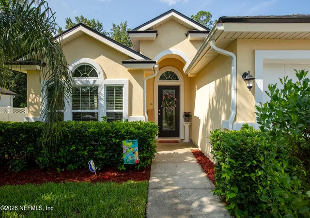 Photo 4 of Single family home for sale at 733 W Kings College Dr, Saint Johns, FL 32259 | MLS# 2157541 | Listing updated on 2026-09-14