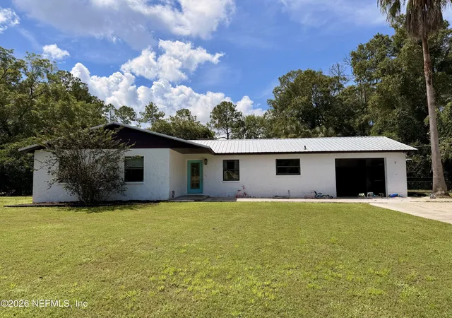 Photo 3 of Single family home for sale at 5132 NW 181st Way, Starke, FL 32091 | MLS# 2157469 | Listing updated on 2026-08-10