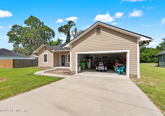 4th image of 236 S 7Th St, Macclenny, FL 32063 | MLS# 2158036