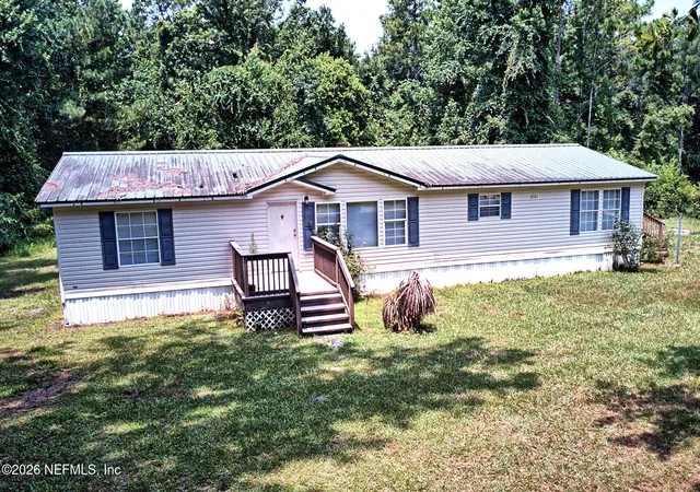 Photo 1 of Manufactured home for sale at 134 Bardin Ests Cir, Palatka, FL 32177 | MLS# 2157487 | Listing updated on 2026-08-23