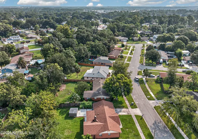 Photo 3 of Sale Pending at 4931 N Southwark Dr, Jacksonville, FL 32257 | MLS# 2157524 | Listing updated on 2026-09-17