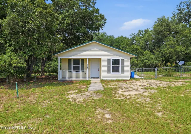 Photo 1 of Single family home for sale at 107 Milton Ave, Interlachen, FL 32148 | MLS# 2157800 | Listing updated on 2026-08-26