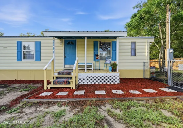 2nd image of 6241 Dennison Ave, Keystone Heights, FL 32656 | MLS# 2159591