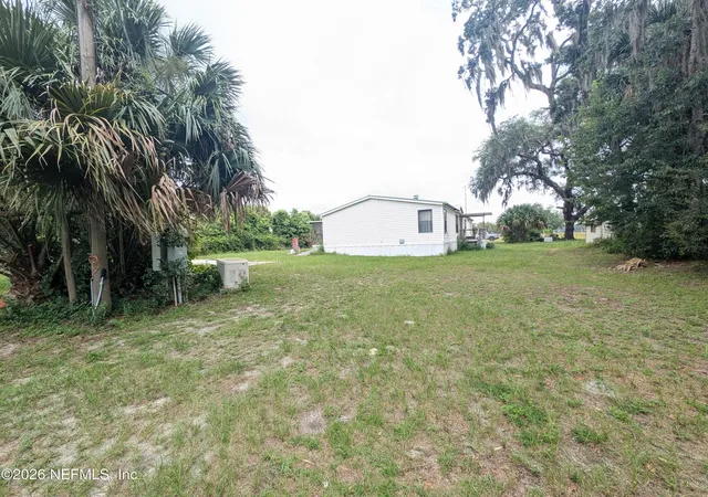 Photo 3 of Manufactured home for sale at 1081 Old Gainesville Hwy, Interlachen, FL 32148 | MLS# 2157567 | Listing updated on 2026-07-29