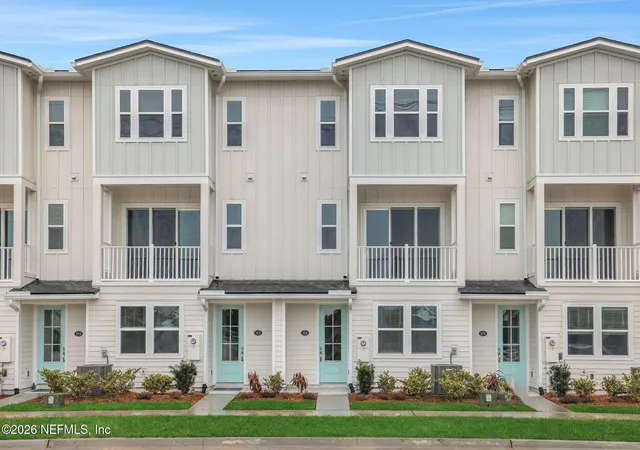 Photo 4 of Townhouse for sale at 6 N Beach Way, Jacksonville Beach, FL 32250 | MLS# 2157627 | Listing updated on 2026-09-14