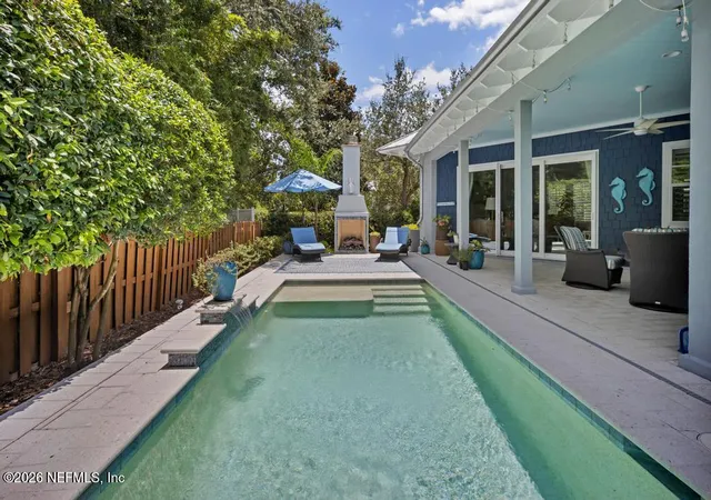 Photo 3 of Sale Pending at 3635 Paradise Way, Jacksonville Beach, FL 32250 | MLS# 2157764 | Listing updated on 2026-08-22