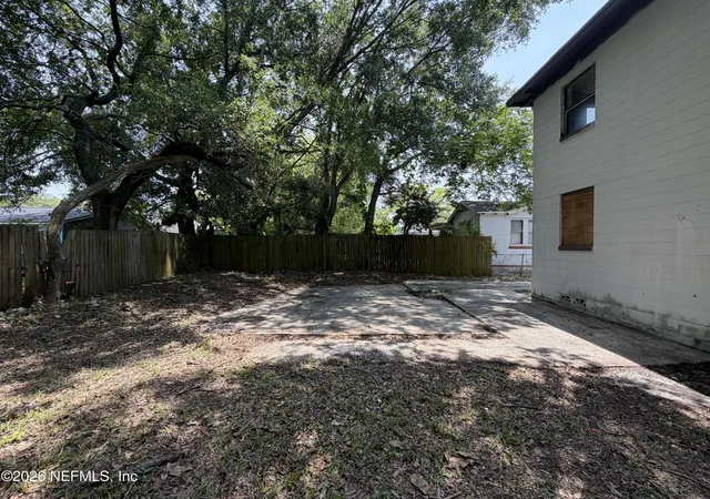 2nd image of 1031 1033 Powhattan St, Jacksonville, FL 32209 | MLS# 2157735