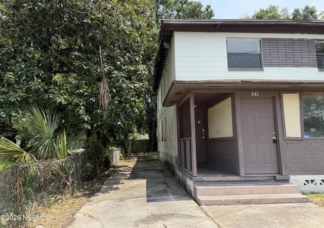 Photo 3 of Sale Pending at 1031 1033 Powhattan St, Jacksonville, FL 32209 | MLS# 2157735 | Listing updated on 2026-09-09
