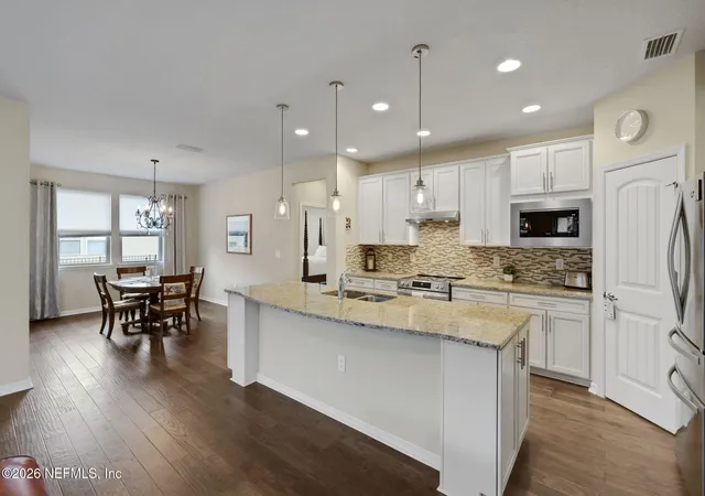 Photo 3 of Sale Pending at 394 Winding Path Dr, Ponte Vedra, FL 32081 | MLS# 2158185 | Listing updated on 2026-10-01