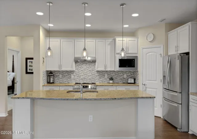 Photo 4 of Sale Pending at 394 Winding Path Dr, Ponte Vedra, FL 32081 | MLS# 2158185 | Listing updated on 2026-10-01