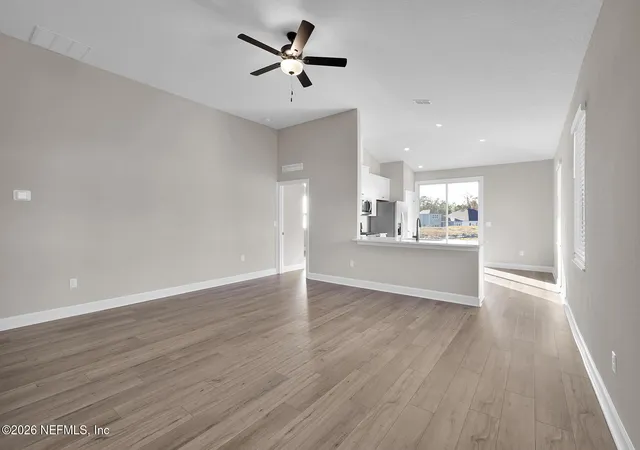 4th image of 7696 Recon Dr, Jacksonville, FL 32244 | MLS# 2157819