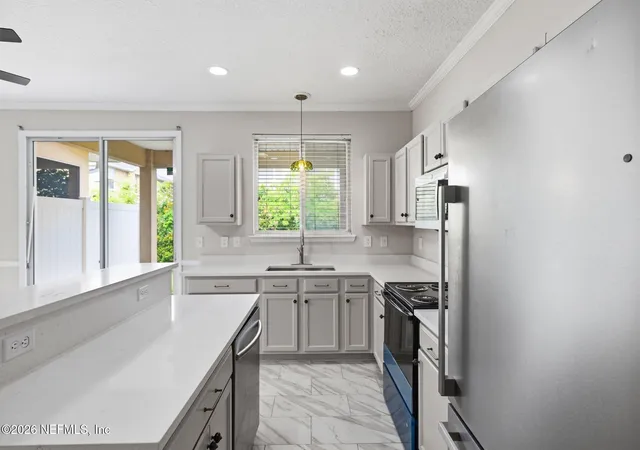 2nd image of 2346 Red Moon Dr, Jacksonville, FL 32216 | MLS# 2157849