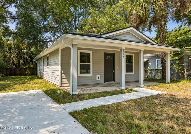 2nd image of 1593 W 30th St, Jacksonville, FL 32209 | MLS# 2157852
