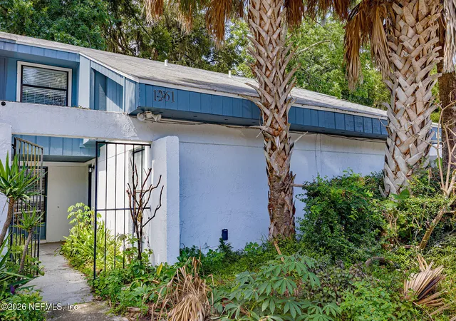 Photo 2 of Townhouse for sale at 1261 Mayport Landing Cir, Jacksonville, FL 32233 | MLS# 2157853 | Listing updated on 2026-07-30