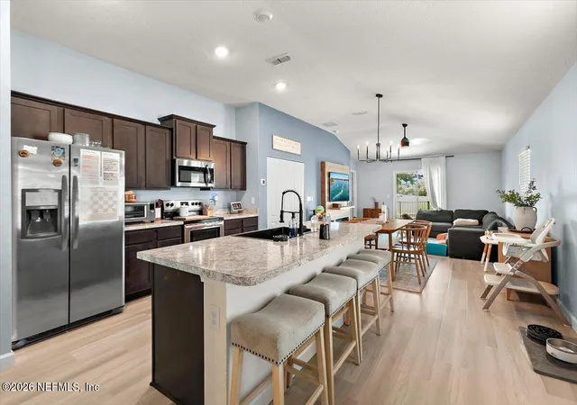 image of 8148 Meadow Walk Ln, Jacksonville, FL 32256 | MLS# 2157998