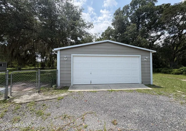 Photo 3 of Manufactured home for sale at 245 Folklore Dr, Satsuma, FL 32189 | MLS# 2157858 | Listing updated on 2026-10-02