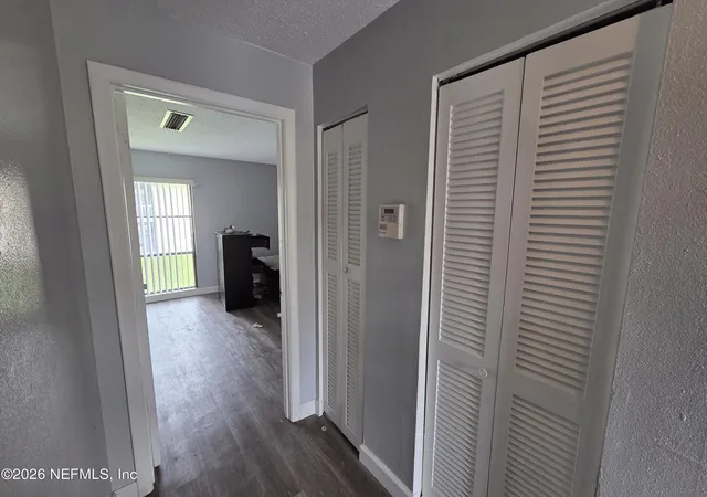 2nd image of 2811 Sw Archer Rd #X206, Gainesville, FL 32608 | MLS# 2157873