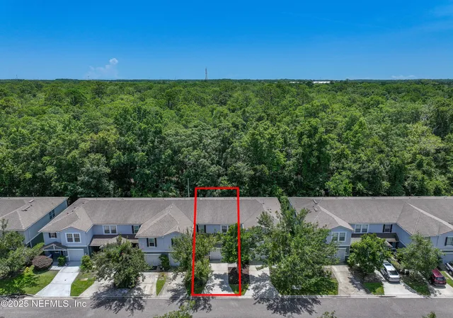 Photo 3 of Sale Pending at 808 Black Cherry Dr S, Saint Johns, FL 32259 | MLS# 2157924 | Listing updated on 2026-09-08