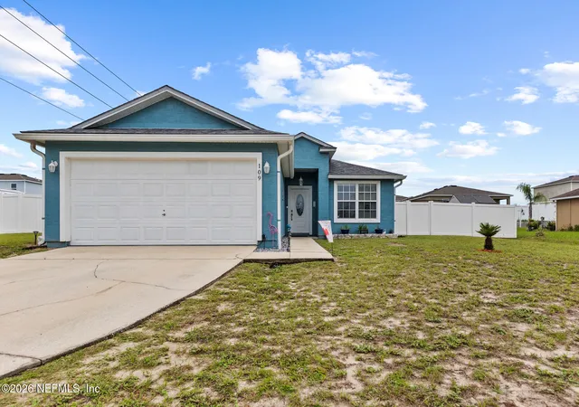 Photo 1 of Single family home for sale at 109 Village Dr, Welaka, FL 32193 | MLS# 2158721 | Listing updated on 2026-08-11