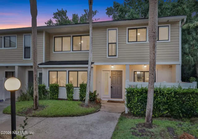 Photo 2 of Condo for sale at 7950 Los Robles Ct #7950, Jacksonville, FL 32256 | MLS# 2158260 | Listing updated on 2026-09-18