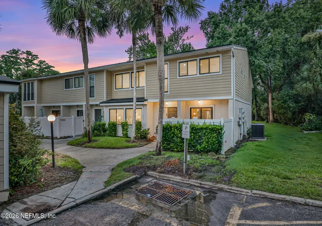 Photo 3 of Condo for sale at 7950 Los Robles Ct #7950, Jacksonville, FL 32256 | MLS# 2158260 | Listing updated on 2026-09-18