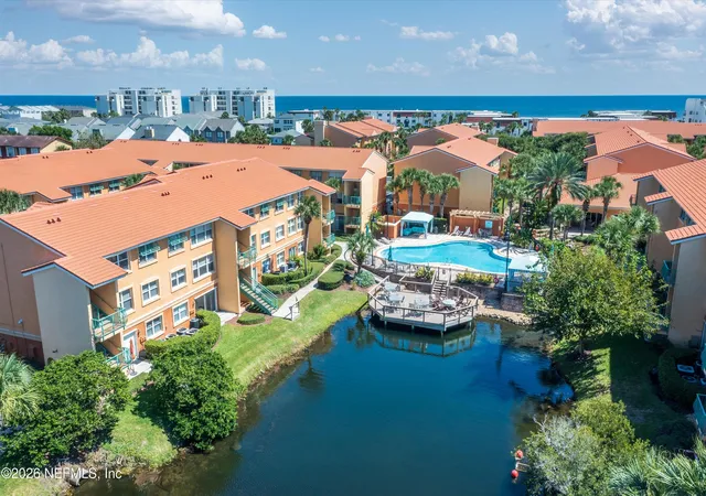 2nd image of 204 Laguna Villas Blvd, Jacksonville Beach, FL 32250